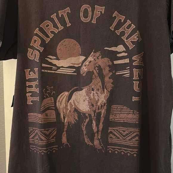 SHYANNE WM brown SHORT SLEEVE horse GRAPHIC BOYFRIEND TEE XXL plus-size - Picture 12 of 16